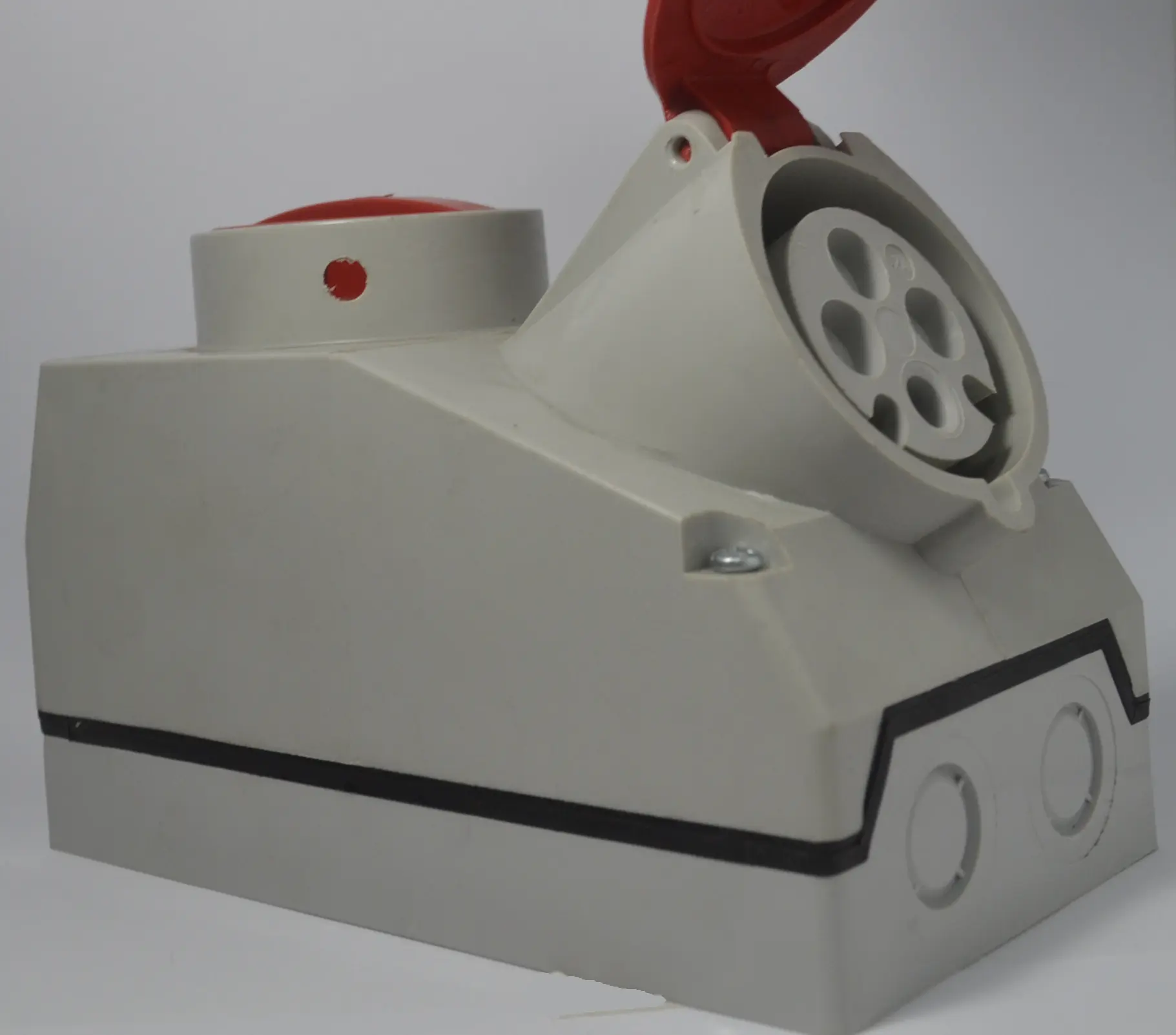 32A 4 Pin Round Socket-A3007