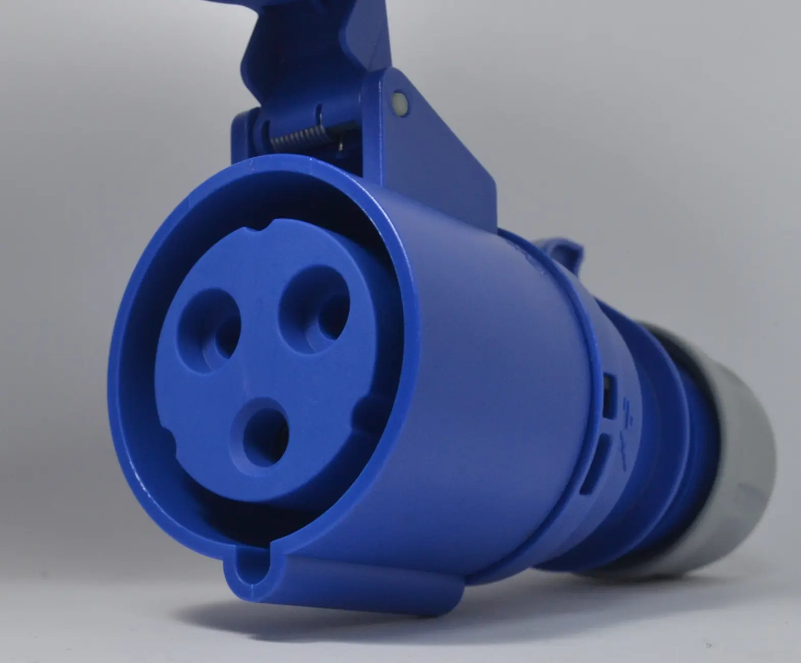 32A 3 Pin Round Coupler - A223-6